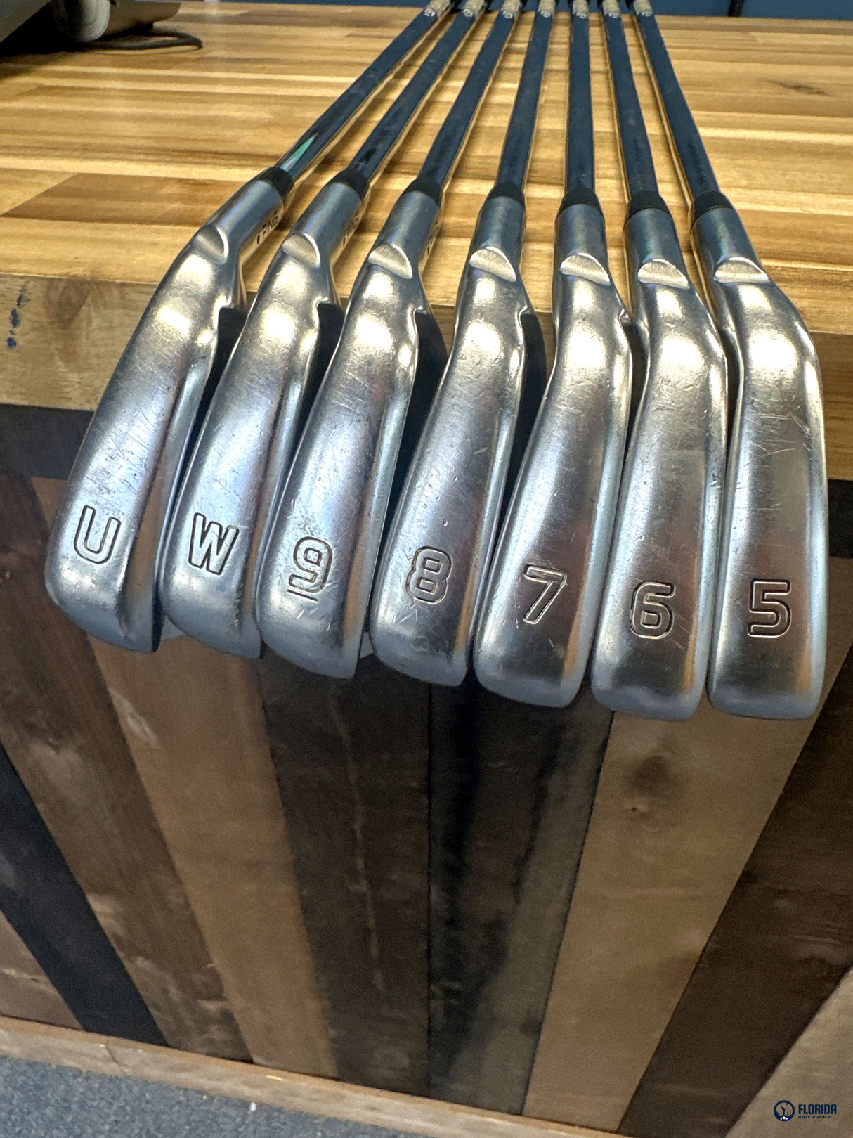 Ping i210 Iron Set 5-PW UW 7 Clubs Dynamic Gold 105 S300 Stiff Steel RH