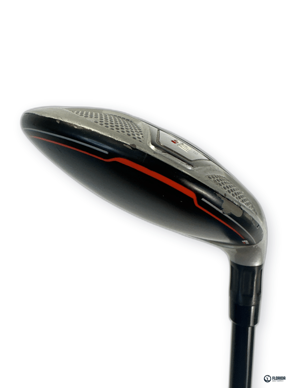 TaylorMade M6 Rescue 19 Degree Hybrid Fujikura Atmos 6 R Shaft Lamkin Grip Right