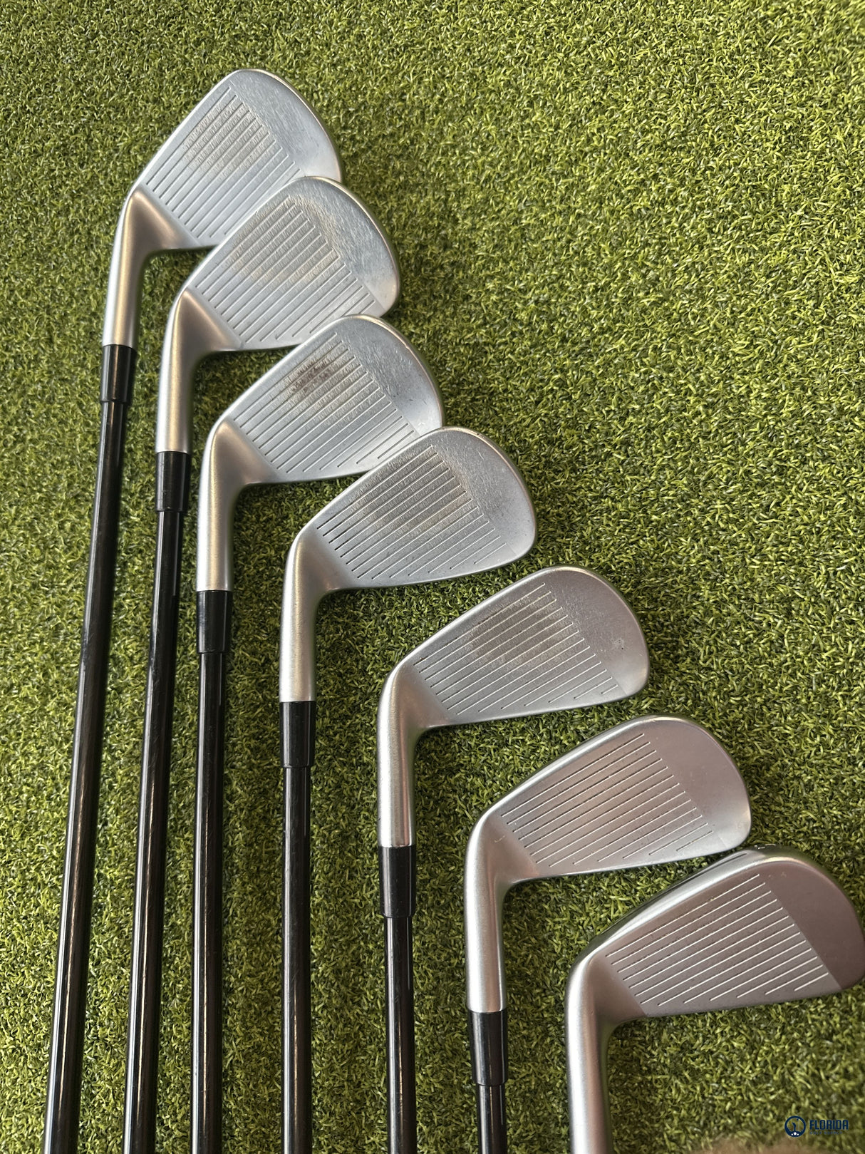 TaylorMade P790 Iron Set 5-PW AW 7 Clubs Fujikura Ventus 7-S Stiff Graphite RH