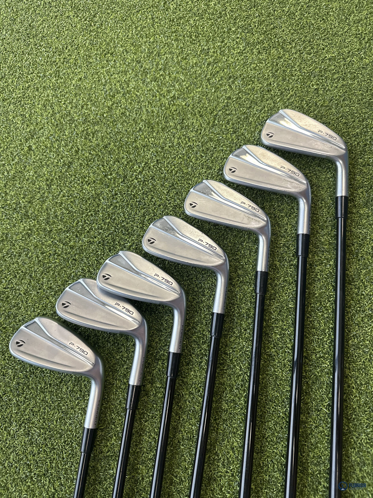 TaylorMade P790 Iron Set 5-PW AW 7 Clubs Fujikura Ventus 7-S Stiff Graphite RH