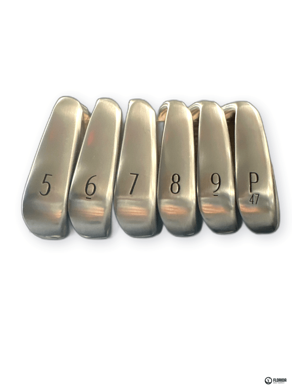 Titleist 2025 T250 5-PW Degree Iron Set NS Pro 750 GH Neo S Shaft Golf Pride Z-Grip Standard Grip Right